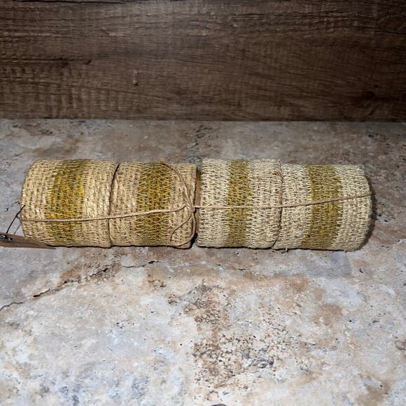 Natural Seagrass Woven Napkin Rings Creative Co-Op Made in India 2” Set of 4 Rnd - Picture 3 of 8